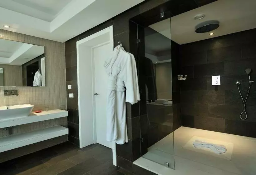 سوئیت جونیور با تخت بزرگ, Pullman Mazagan Royal Golf & Spa