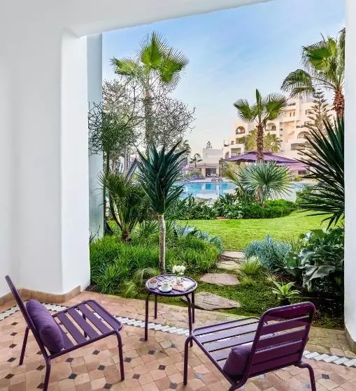 اتاق استاندارد با چشم‌انداز استخر, Pullman Mazagan Royal Golf & Spa