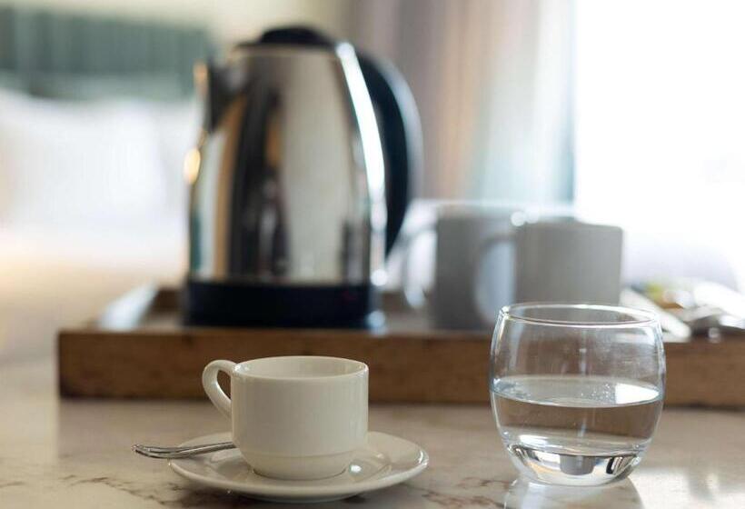 带大床的高级房间, Pullman Mazagan Royal Golf & Spa