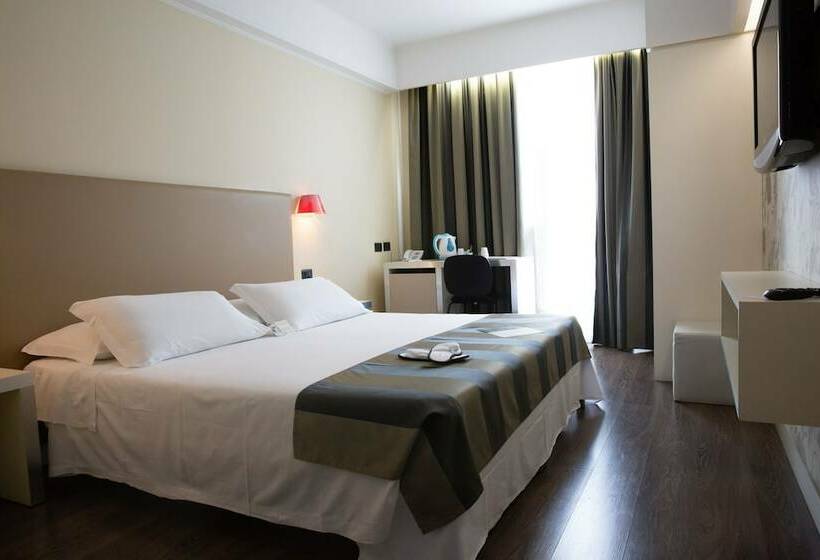 اتاق استاندارد یک نفره, Roma Tor Vergata