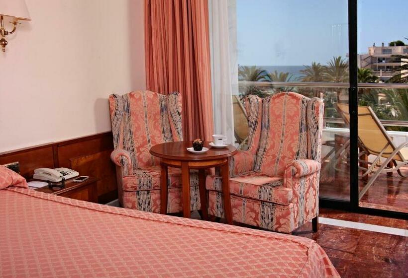 标准间, Serrano Palace