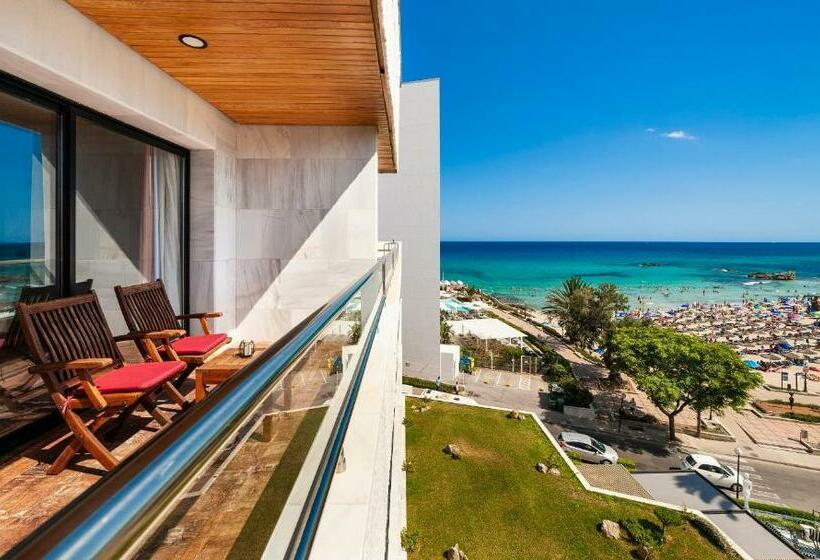 带海景的标准房, Serrano Palace