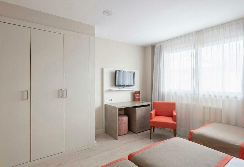 스탠다드 트리플 룸, & Spa Real Jaca