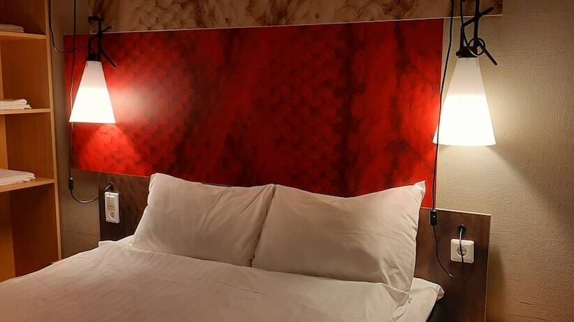 Номер Стандарт, Sure Hotel By Best Western Spånga