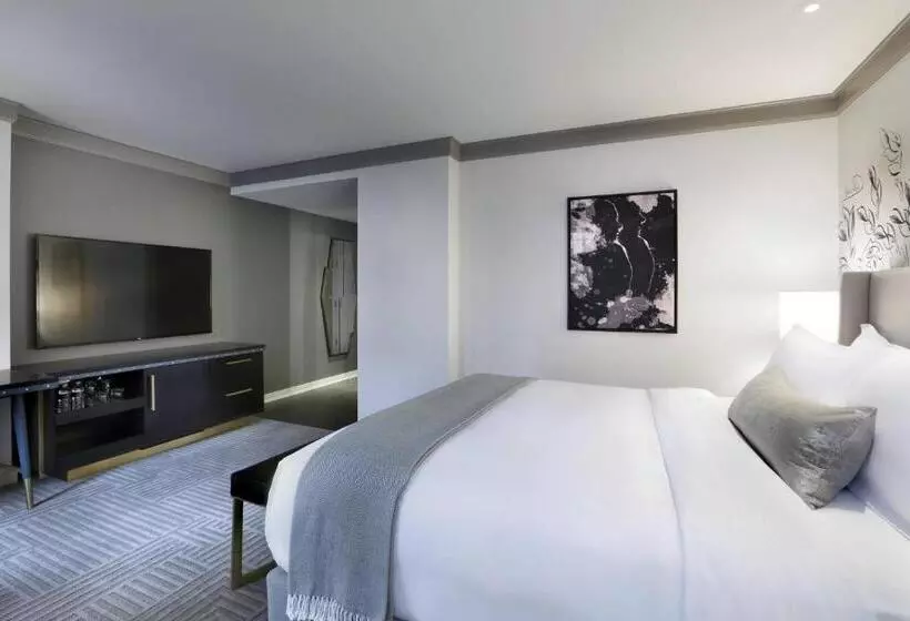 اتاق استاندارد با تخت بزرگ, The Gwen, A Luxury Collection Hotel, Michigan Avenue Chicago