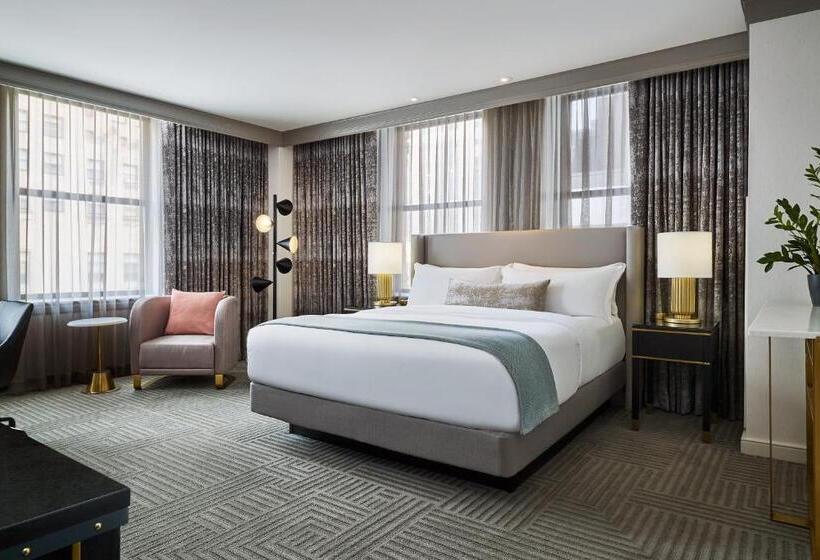 اتاق دلوکس با تخت کینگ و چشمانداز, The Gwen, A Luxury Collection Hotel, Michigan Avenue Chicago