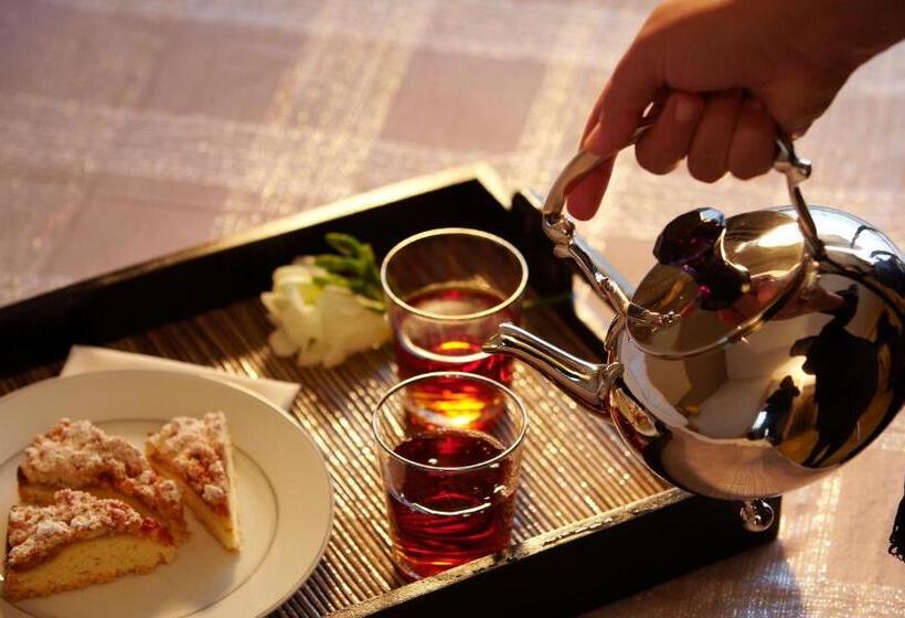 豪华套房, Limneon Resort & Spa