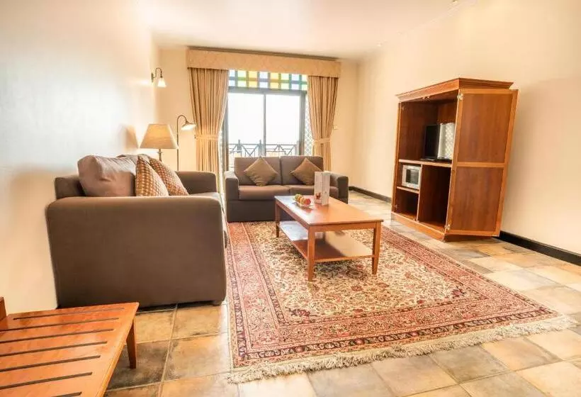 سوئیت 2 خوابه, Novotel Bahrain Al Dana Resort