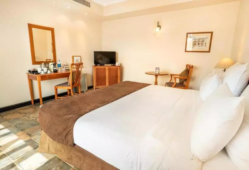 اتاق استاندارد, Novotel Bahrain Al Dana Resort