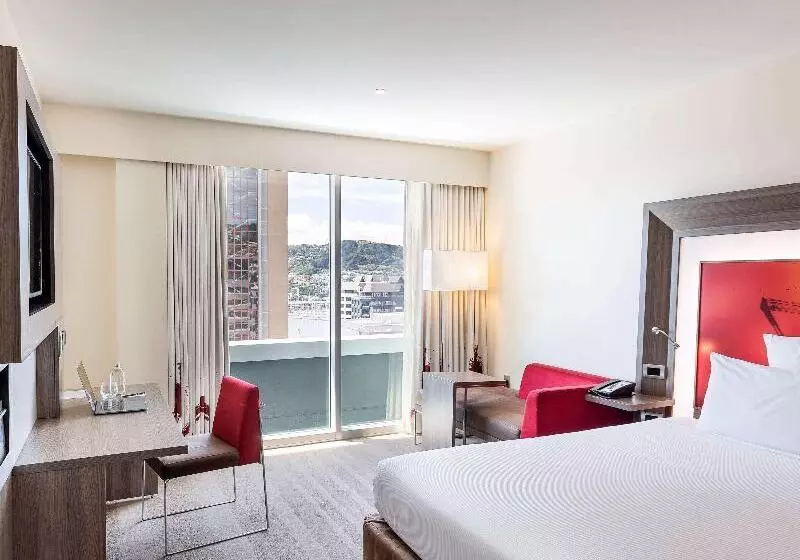 キングサイズベッドのエクゼクティブルーム, Novotel Wellington