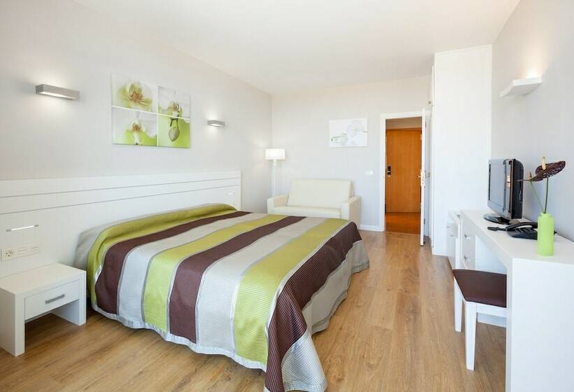 スーペリアスタジオ, Parque Vacacional Eden