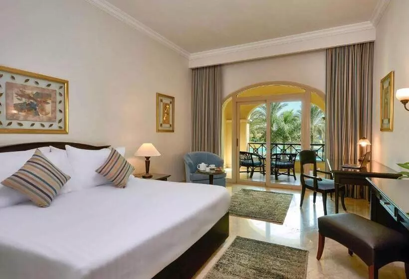 اتاق کلاسیک با تخت دونفره, Mövenpick Hotel Cairo Media City