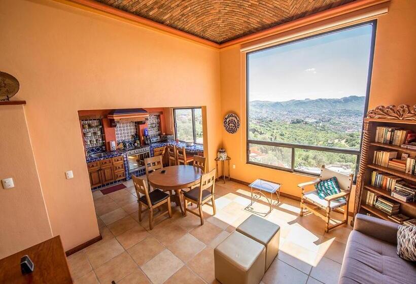 1 Bedroom Apartment Mountain View, Casa Estrella De La Valenciana Hotel Boutique