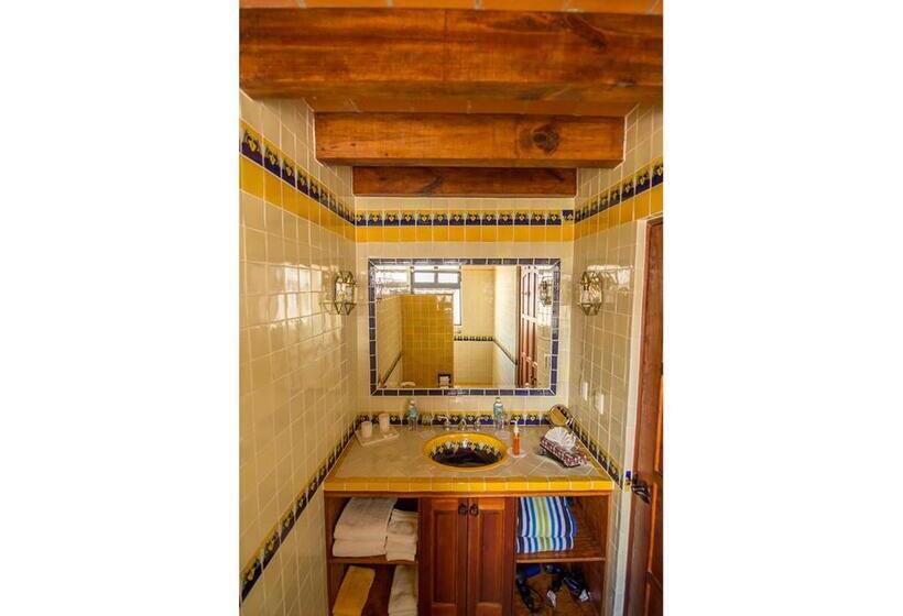 1 Bedroom Apartment Mountain View, Casa Estrella De La Valenciana Hotel Boutique