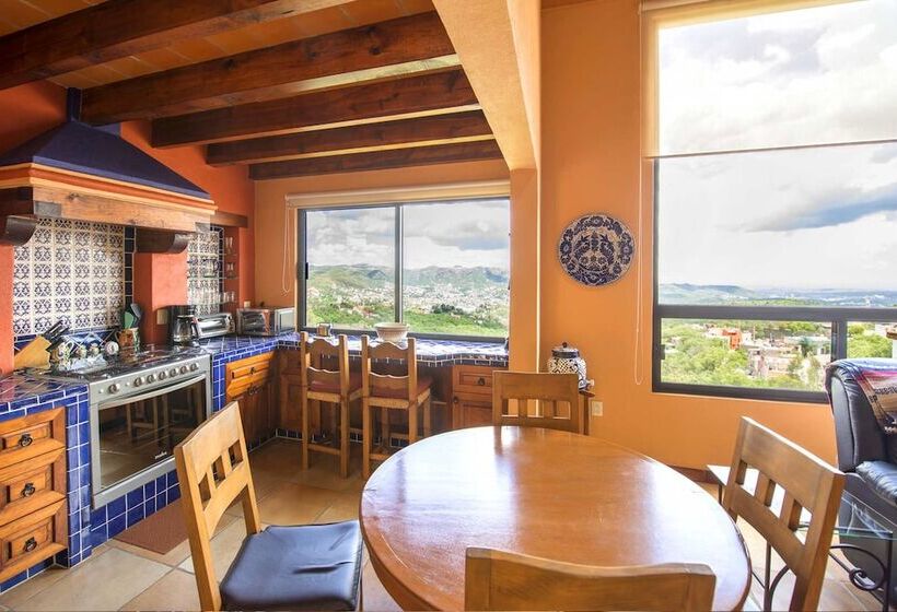 스탠다드 룸, Casa Estrella De La Valenciana Hotel Boutique
