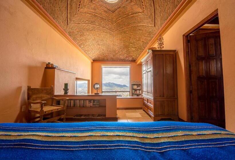 1 Bedroom Apartment Mountain View, Casa Estrella De La Valenciana Hotel Boutique