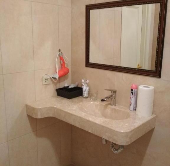 اتاق استاندارد با 2 تخت دوبل, Elita