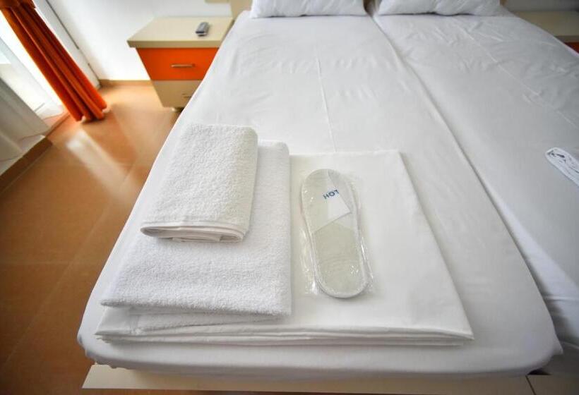 اتاق استاندارد, Orange Home