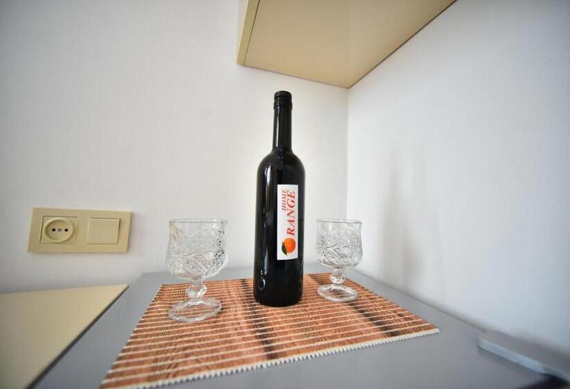 اتاق استاندارد, Orange Home