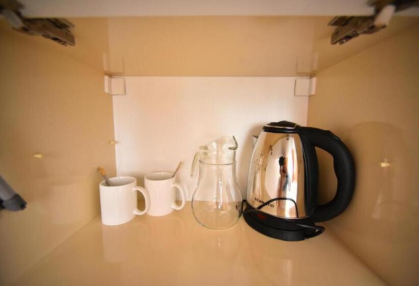 اتاق استاندارد, Orange Home