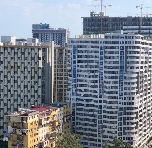 اتاق استاندارد سه نفره, Orange Home