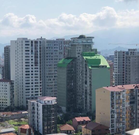 اتاق استاندارد سه نفره, Orange Home