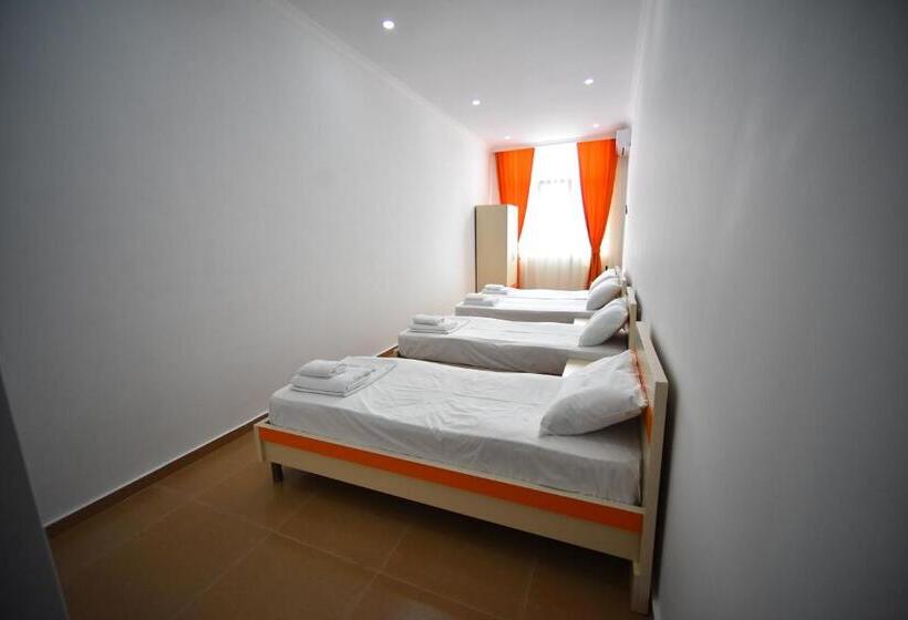 اتاق استاندارد چهار تخته, Orange Home