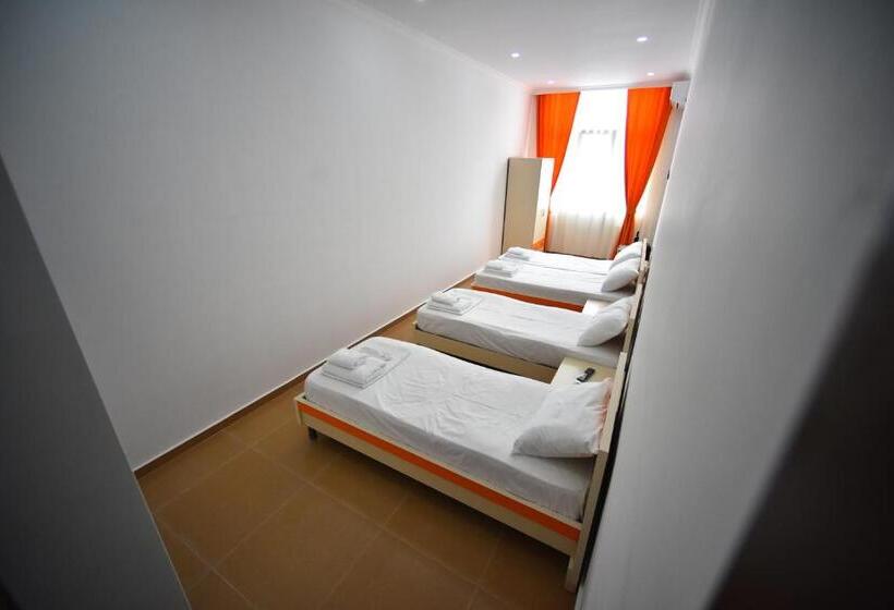 اتاق استاندارد چهار تخته, Orange Home