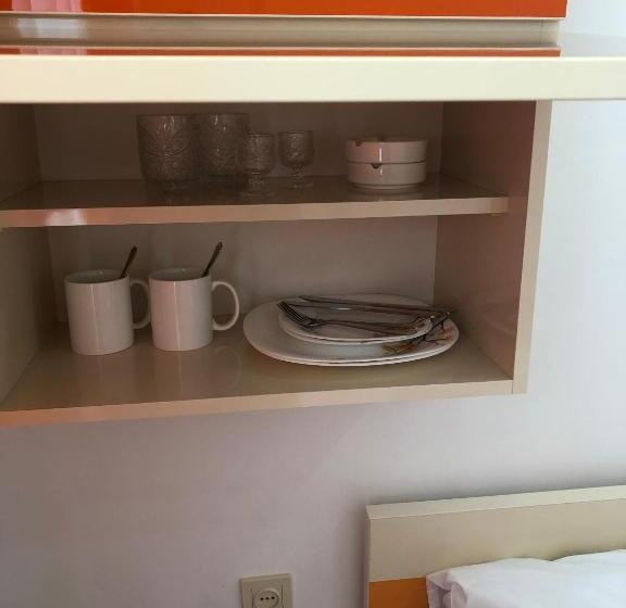 اتاق استاندارد با بالکن, Orange Home