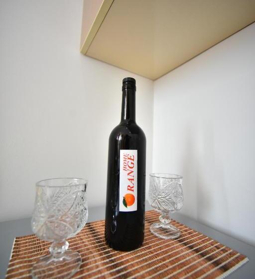 اتاق استاندارد, Orange Home