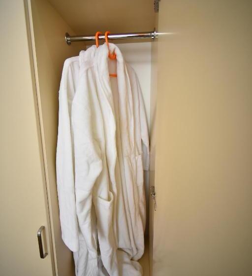 اتاق استاندارد, Orange Home