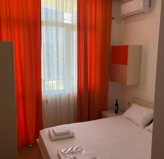 اتاق استاندارد, Orange Home