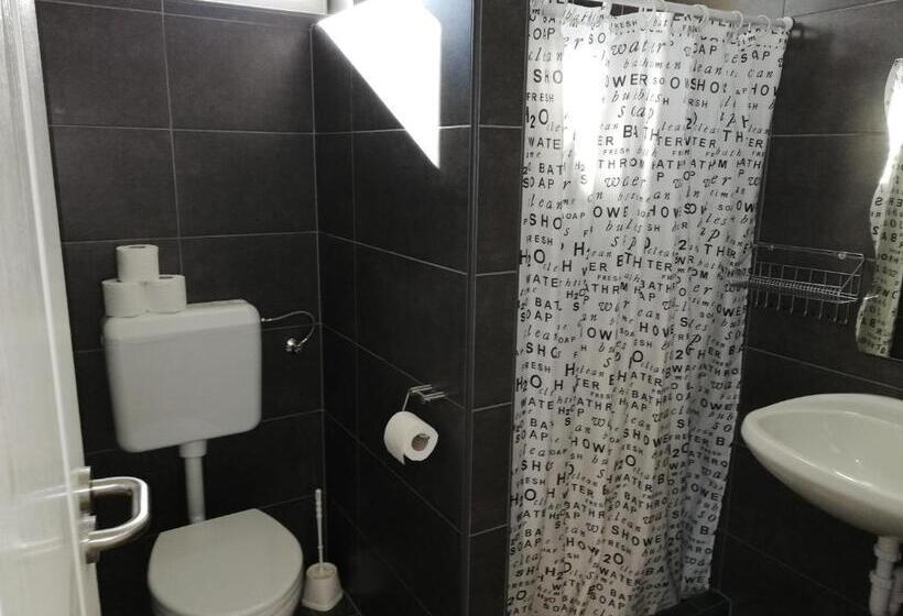 آپارتمان 1 خوابه, Apartman 25