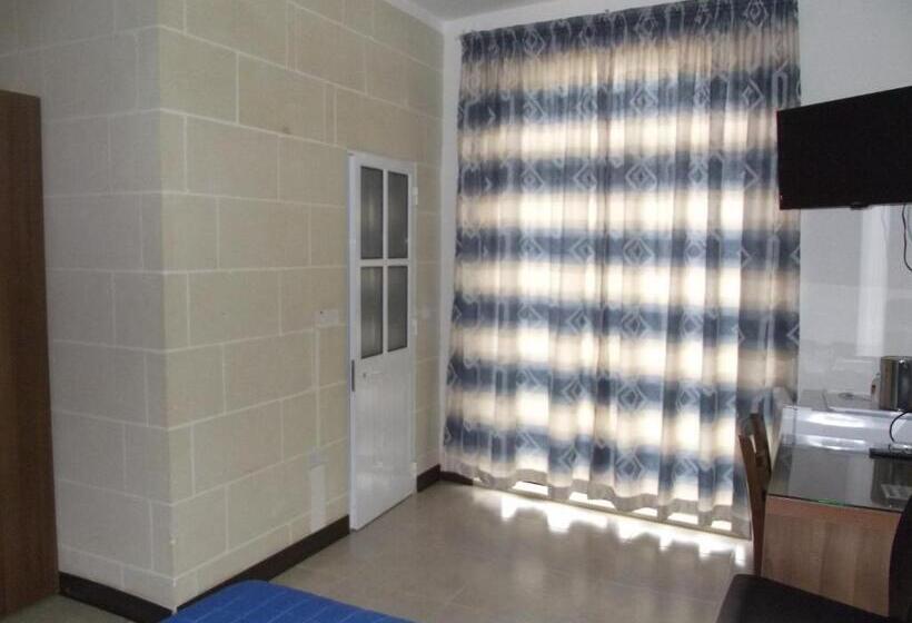 اتاق استاندارد با بالکن و چشمانداز دریا, Sunset Seaview Accommodation