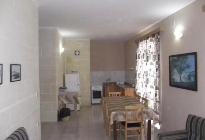 اتاق استاندارد با بالکن و چشم‌انداز دریا, Sunset Seaview Accommodation