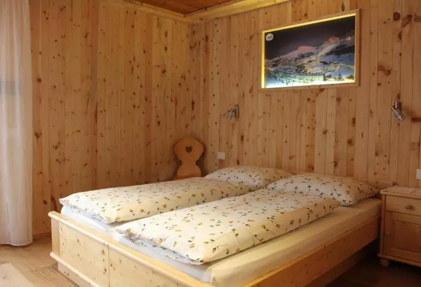 اتاق استاندارد, B&b Ciasa Brüscia