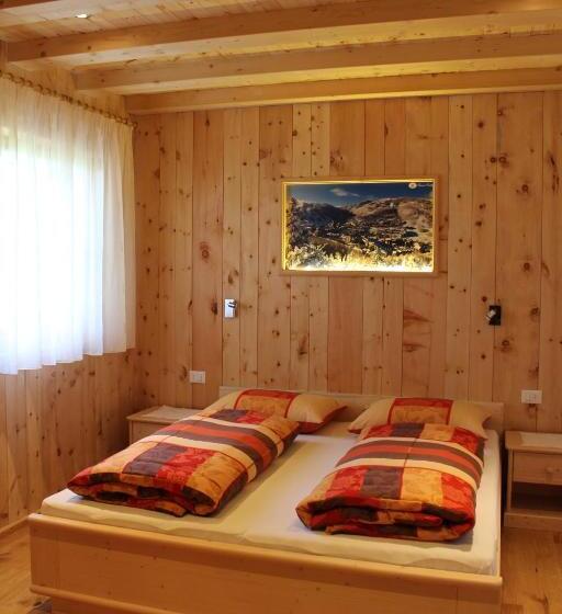 标准三人间, B&b Ciasa Brüscia