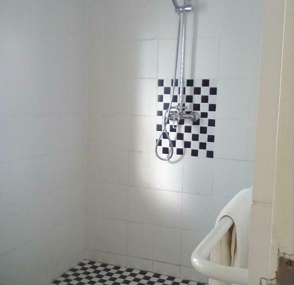 スタンダードインサイドビュールーム, Boulders Beach Hotel, Cafe And Curio Shop