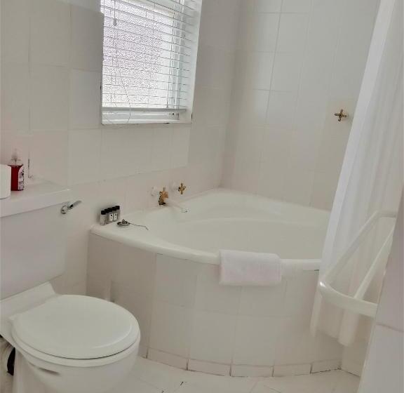 スタンダードルーム, Boulders Beach Hotel, Cafe And Curio Shop