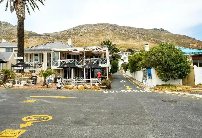 Standard-huone, Boulders Beach Hotel, Cafe And Curio Shop