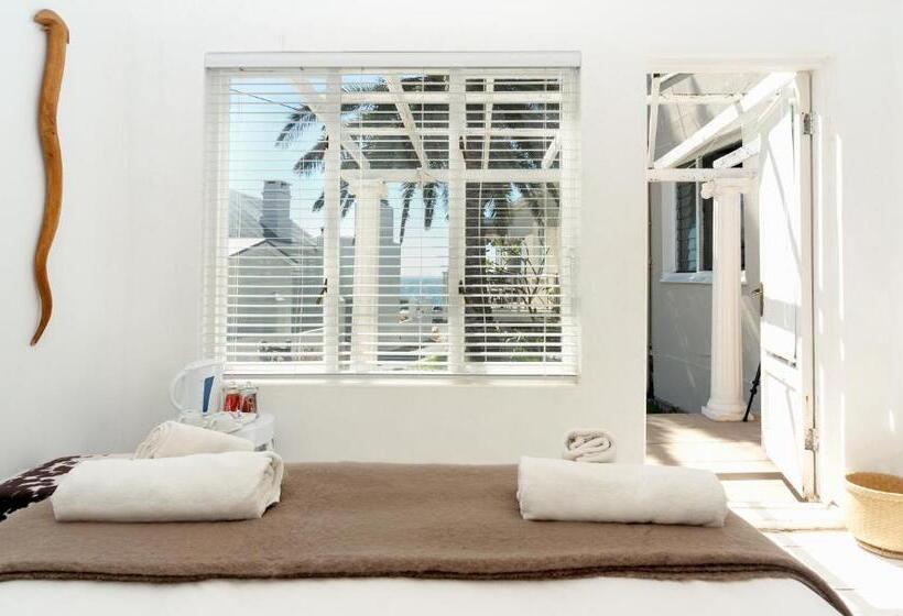 スタンダードルーム, Boulders Beach Hotel, Cafe And Curio Shop