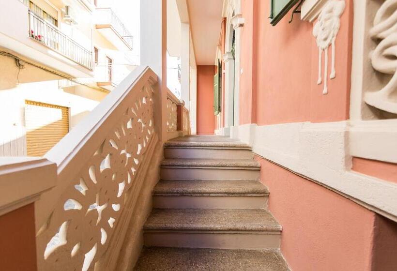 חדר דחוקס עם מיטת קינג, Suite Minerva