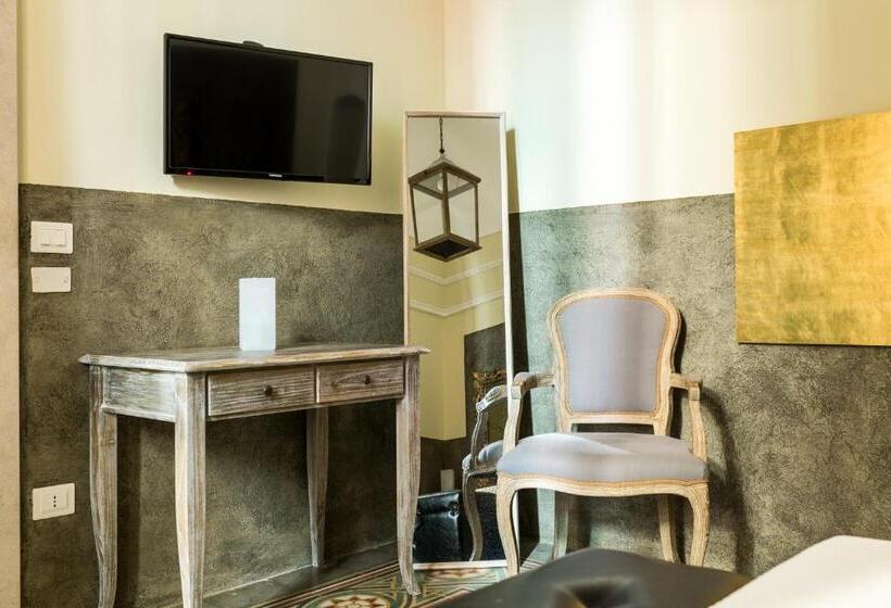 חדר דחוקס עם מיטת קינג, Suite Minerva