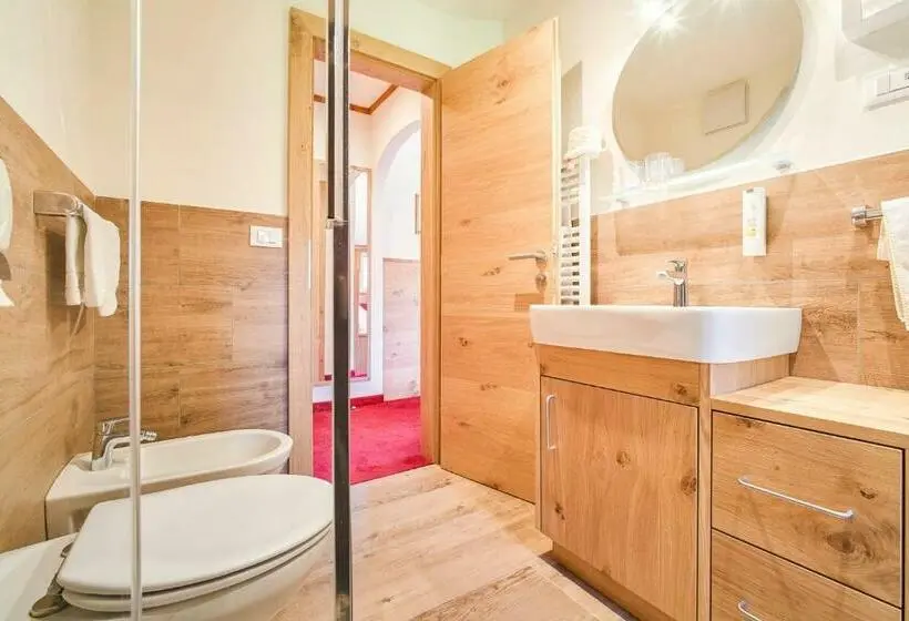 2 Bedrooms Apartment Mountain View, Kedul Lodge