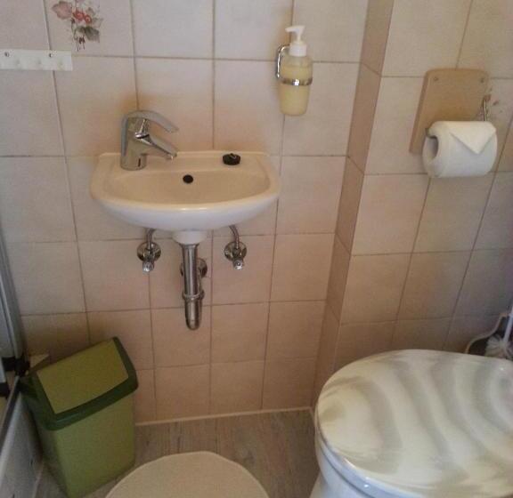 اتاق استاندارد, Pension Döser Strand