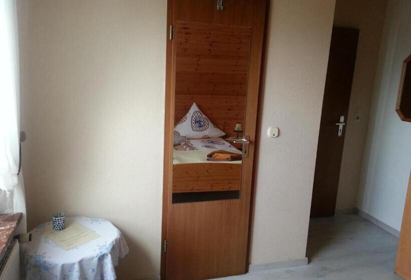 اتاق استاندارد, Pension Döser Strand