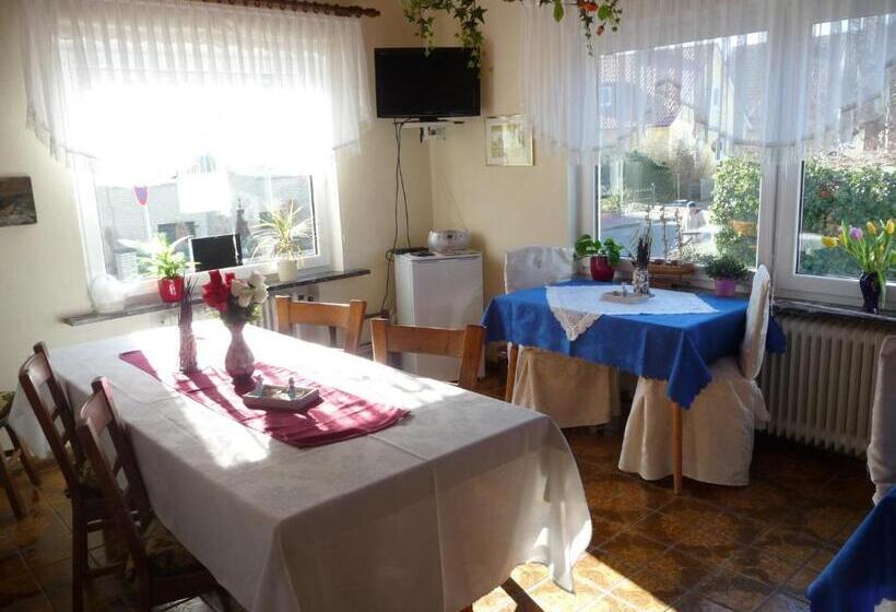 اتاق استاندارد در طبقه همکف, Pension Döser Strand