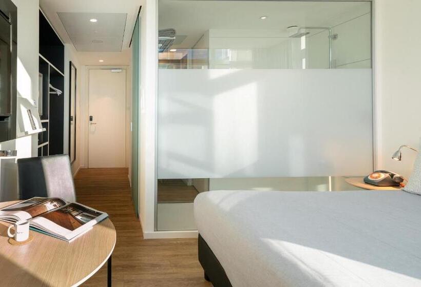 اتاق استاندارد با چشم‌انداز شهر, Innside By Meliá Milano Torre Galfa