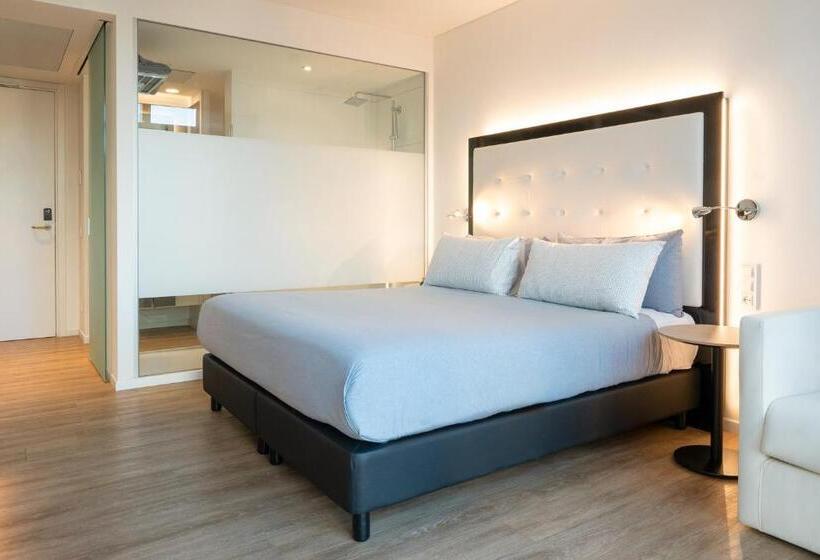 スタンダードスタジオ, Innside By Meliá Milano Torre Galfa