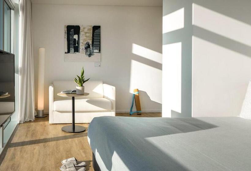 اتاق استاندارد با چشم‌اندازهای پانوراما, Innside By Meliá Milano Torre Galfa